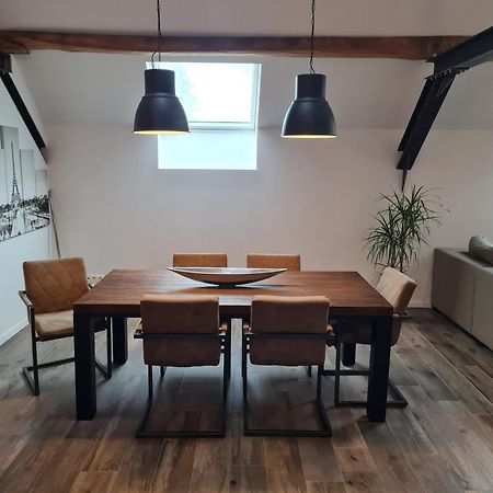 Ferienwohnung T Karraet Maasmechelen Exterior foto