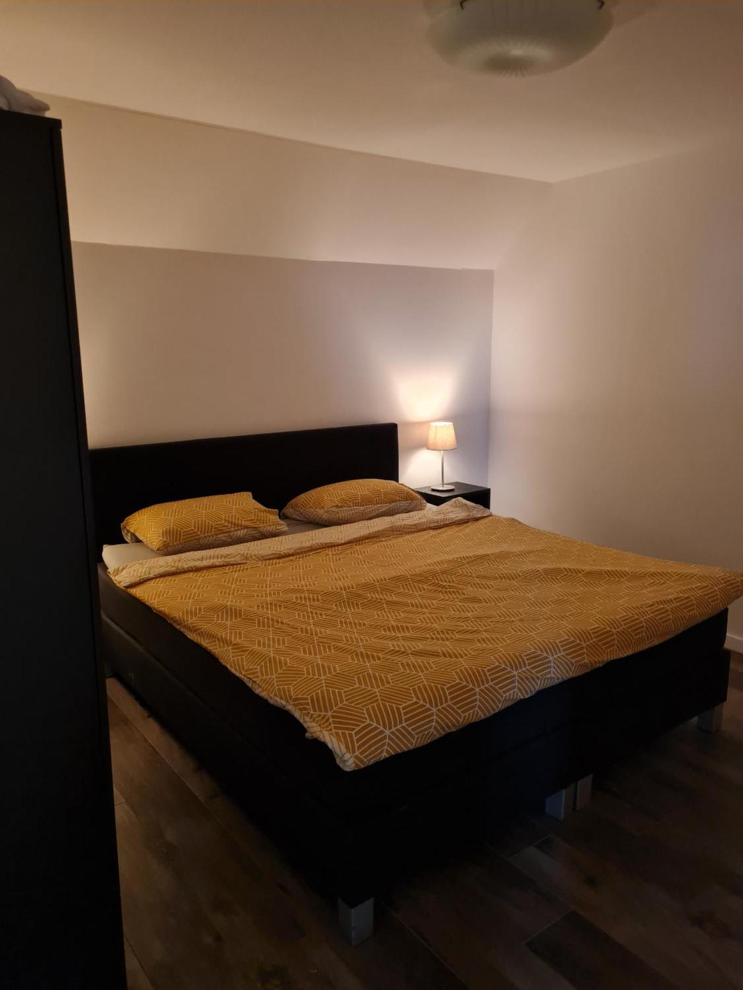 Ferienwohnung T Karraet Maasmechelen Exterior foto
